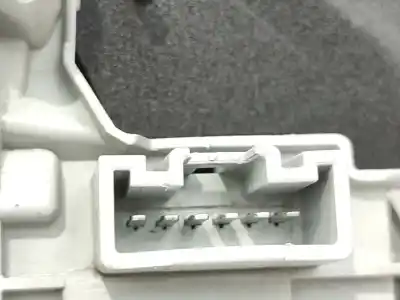 Second-hand car spare part right tailgate light for toyota corolla (_e12_) 2.0 d-4d (cde120r_, cde120l_) oem iam references 8155102150  