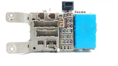 Second-hand car spare part fuse box unit for toyota corolla (_e12_) 2.0 d-4d (cde120r_, cde120l_) oem iam references e11020100  