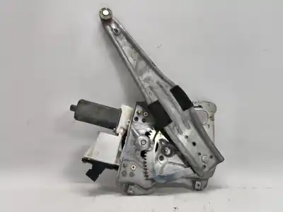 Pezzo di ricambio per auto di seconda mano alzacristalli posteriore destro per toyota corolla (_e12_) 2.0 d-4d (cde120r_, cde120l_) riferimenti oem iam 6983002100