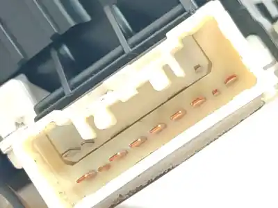 Second-hand car spare part indicator switch for toyota corolla (_e12_) 2.0 d-4d (cde120r_, cde120l_) oem iam references 1736482  