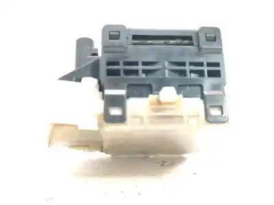 Second-hand car spare part indicator switch for toyota corolla (_e12_) 2.0 d-4d (cde120r_, cde120l_) oem iam references 1736482  