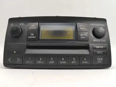 Pezzo di ricambio per auto di seconda mano impianto audio / radio cd per toyota corolla (_e12_) 2.0 d-4d (cde120r_, cde120l_) riferimenti oem iam 8612002260