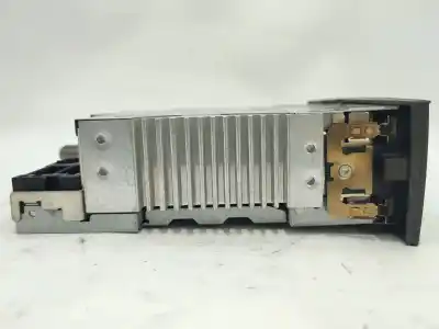 Second-hand car spare part audio system / radio cd for renault scénic ii (jm0/1_) 1.9 dci (jm14) oem iam references 8200633637t  