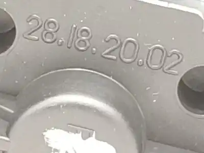 Gebrauchtes Autoersatzteil lampenhalter zum fiat stilo multi wagon (192_) 1.9 jtd oem-iam-referenzen 28182002  