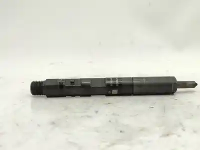 Second-hand car spare part injector for renault megane ii (bm0/1_, cm0/1_) 1.5 dci (bm02, bm13, bm2a, cm02, cm13) oem iam references 166009384r  