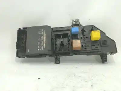 Second-hand car spare part fuse box unit for opel vectra c gts (z02) 1.9 cdti (f68) oem iam references 13193588