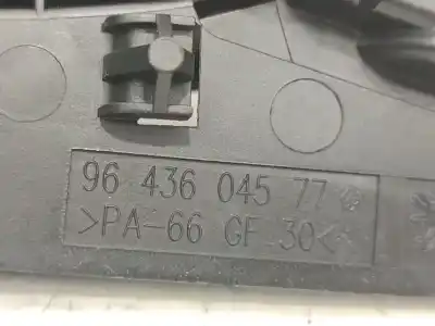 Автозапчастина б/у ліва передня внутрішня ручка для peugeot 307 break (3e) 2.0 hdi 135 посилання на oem iam 9143f4  