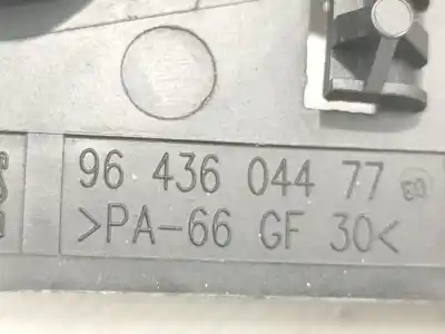 Автозапчастина б/у усередині передня права ручка для peugeot 307 break (3e) 2.0 hdi 135 посилання на oem iam 9143f5  
