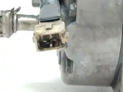 Pezzo di ricambio per auto di seconda mano compressore aria condizionata per peugeot 206 fastback (2a/c) 1.9 d riferimenti oem iam 6453tj  