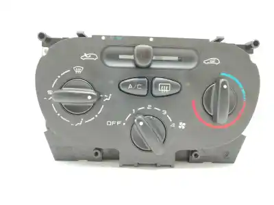Second-hand car spare part heating / air conditioning control panel for peugeot 206 fastback (2a/c) 1.9 d oem iam references 1068901