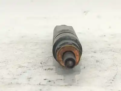 Second-hand car spare part injector for renault megane i classic (la0/1_) 1.9 dti (la08, la0n) oem iam references 7700875036  