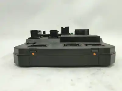 Pezzo di ricambio per auto di seconda mano scatola relè/fusibili per citroen c3 i (fc_, fn_) 1.4 hdi riferimenti oem iam 9653667380  