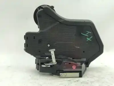 Peça sobressalente para automóvel em segunda mão fechadura da porta traseira esquerda por toyota avensis ranchera familiar (_t25_) 2.2 d-4d (adt251_) referências oem iam 6906002102