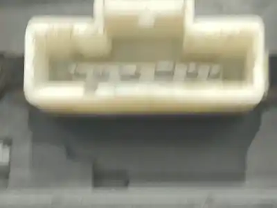 Pezzo di ricambio per auto di seconda mano portalampada per peugeot 307 break (3e) 2.0 hdi 110 riferimenti oem iam 89026938  