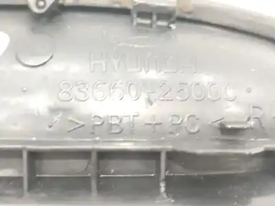 Автозапчасти б/у задняя правая наружная ручка за hyundai accent ii (lc) 1.5 crdi ссылки oem iam 8366025000  