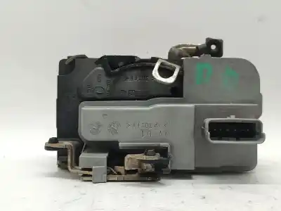 Peça sobressalente para automóvel em segunda mão fechadura da porta dianteira direita por peugeot 206 fastback (2a/c) 1.4 i referências oem iam 9136j1