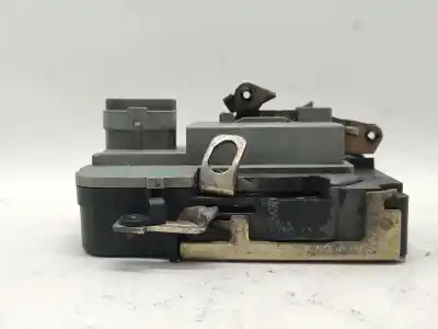 Автозапчастина б/у замок передній праві двері для peugeot 206 fastback (2a/c) 1.4 i посилання на oem iam 9136j1  