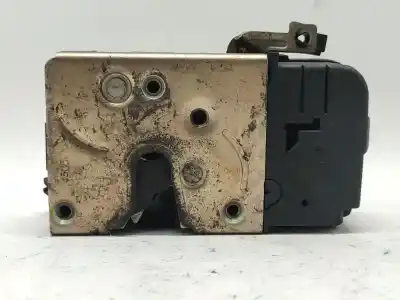 Second-hand car spare part left front door lock for peugeot 206 fastback (2a/c) 1.4 i oem iam references 9135h3  