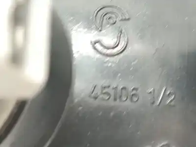 Second-hand car spare part rear right fog light for peugeot 206 fastback (2a/c) 1.4 i oem iam references 45106  