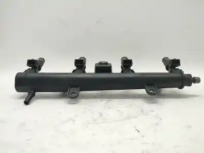 Автозапчастина б/у рампа инжектора для peugeot 206 fastback (2a/c) 1.4 i посилання на oem iam 198542  