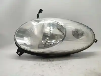 Peça sobressalente para automóvel em segunda mão farol / farolim direito por nissan micra iii (k12) 1.2 16v referências oem iam 26010ax700
