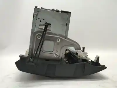 Автозапчастина б/у аудіо система / радіо cd для mitsubishi outlander ii (cw_w) 2.2 di-d посилання на oem iam 8701a351  