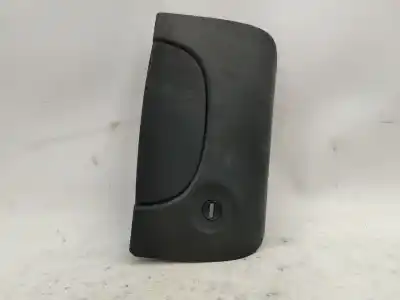 Second-hand car spare part tailgate back door handle for renault kangoo express (fc0/1_) d 65 1.9 (fc0e, fc02, fc0j, fc0n) oem iam references 8200153668