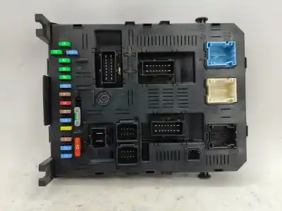 Pezzo di ricambio per auto di seconda mano scatola relè/fusibili per peugeot 307 (3a/c) 1.6 16v riferimenti oem iam 9660105980