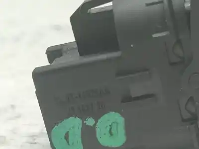 Peça sobressalente para automóvel em segunda mão botão / interruptor elevador vidro dianteiro direito por ford kuga i 2.0 tdci referências oem iam 1471913  7m5t14529aa