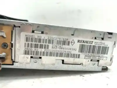 Tweedehands auto-onderdeel audiosysteem / radio-cd voor renault scénic i monospace (ja0/1_, fa0_) 1.9 dti (ja0n) oem iam-referenties 7700434425  22dc27962p