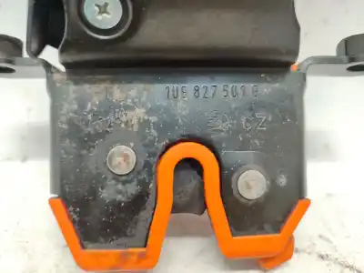 Автозапчасти б/у замок багажника/ворот за skoda octavia i (1u2) 1.9 tdi ссылки oem iam 1u6827501g209  1u6827501g