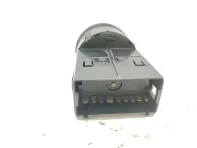Second-hand car spare part headlights switch for skoda octavia i (1u2) 1.9 tdi oem iam references   