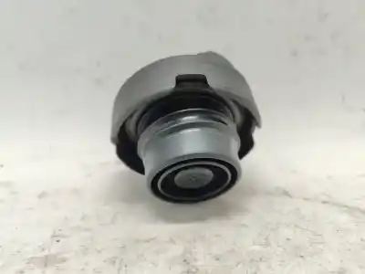 Автозапчастина б/у колпачка паливна для skoda octavia i (1u2) 1.9 tdi посилання на oem iam 1j0201550as9b9  1j0201553q