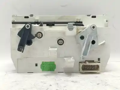 Pezzo di ricambio per auto di seconda mano controllo riscaldamento / aria condizionata per peugeot 206 fastback (2a/c) 1.4 i riferimenti oem iam 64138 1068701 