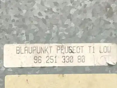 Автозапчасти б/у аудиосистема / радио cd за peugeot 206 fastback (2a/c) 1.4 i ссылки oem iam 9625133080  