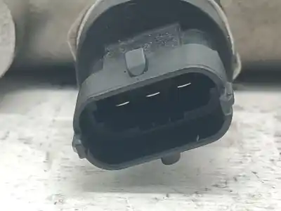 Автозапчастина б/у рампа инжектора для opel astra h (a04) 1.7 cdti (l48) посилання на oem iam 98023454  0445214084