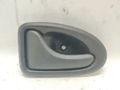 Автозапчасти б/у левая передняя внутренняя ручка за renault megane i (ba0/1_) 1.6 e (ba0f, ba0s) ссылки oem iam 7700353282