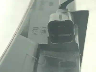 Pezzo di ricambio per auto di seconda mano luce freno centrale per citroen c4 picasso i monospace (ud_) 2.0 hdi 138 riferimenti oem iam 9654435580  9654435580