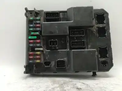 Peça sobressalente para automóvel em segunda mão caixa de fusíveis e relés por peugeot 307 break (3e) 2.0 hdi 110 referências oem iam 9651197580a