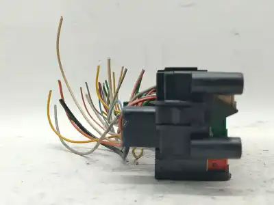 Автозапчасти б/у блок реле/предохранителей за peugeot 206 fastback (2a/c) 1.4 i ссылки oem iam 9635518180  9635518180