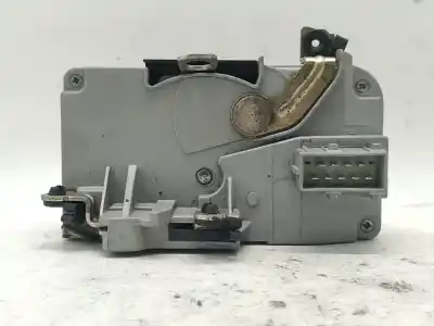 Автозапчастина б/у замок передній праві двері для PEUGEOT 206 FASTBACK (2A/C) 1.4 I Посилання на OEM IAM 9136J1  