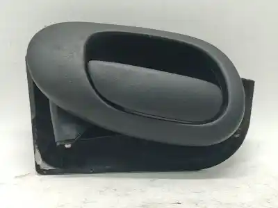 Автозапчасти б/у левая задняя внутренняя ручка за PEUGEOT 206 FASTBACK (2A/C) 1.4 I ссылки OEM IAM 9143A4  9623698477