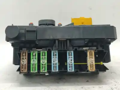 Автозапчасти б/у блок реле/предохранителей за peugeot 207/207+ (wa_, wc_) 1.4 ссылки oem iam 6500fh  9664055780