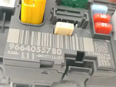 Автозапчасти б/у блок реле/предохранителей за peugeot 207/207+ (wa_, wc_) 1.4 ссылки oem iam 6500fh  9664055780