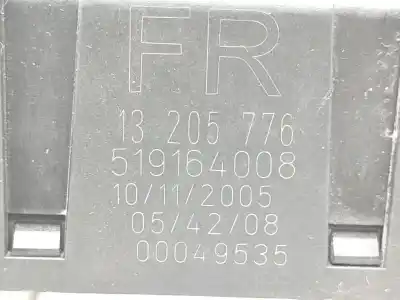 Second-hand car spare part fuse box unit for opel vectra c gts (z02) 1.9 cdti (f68) oem iam references 93186630  13205776