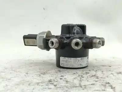 Peça sobressalente para automóvel em segunda mão régua / rampa de injetores por renault clio ii (bb_, cb_) 1.5 dci (b/cb07) referências oem iam 8200057345