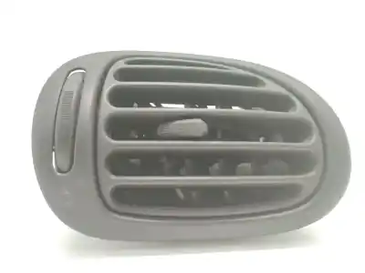 Автозапчасти б/у аэрационная решетка за PEUGEOT 206 FASTBACK (2A/C) 1.9 D ссылки OEM IAM 8264S1  9632184877