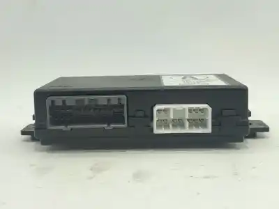 Second-hand car spare part electronic module for rover 200 ii fastback (rf) 220 d/sd oem iam references ywc105330  ywc105330