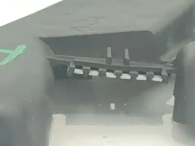 Second-hand car spare part lampholder for rover 200 ii fastback (rf) 220 d/sd oem iam references   