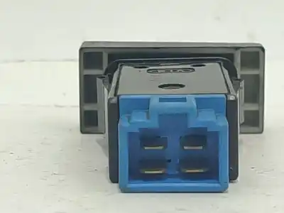 Peça sobressalente para automóvel em segunda mão trocar por kia rio i hatchback (dc) 1.3 referências oem iam   